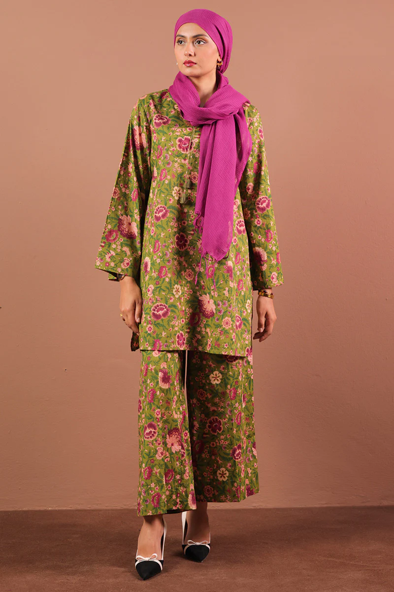 Polish Garden Printed Co-Ord set - Image 12