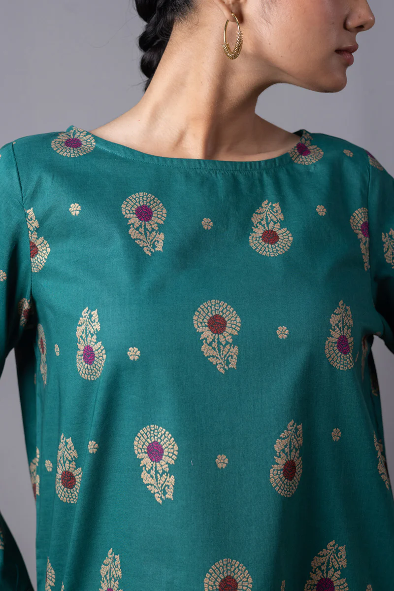 Zari Zareen Set - Image 11