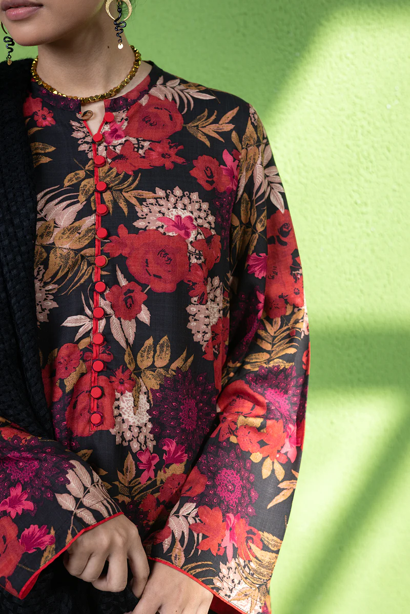 Vibrant Roses Printed Set - Image 12