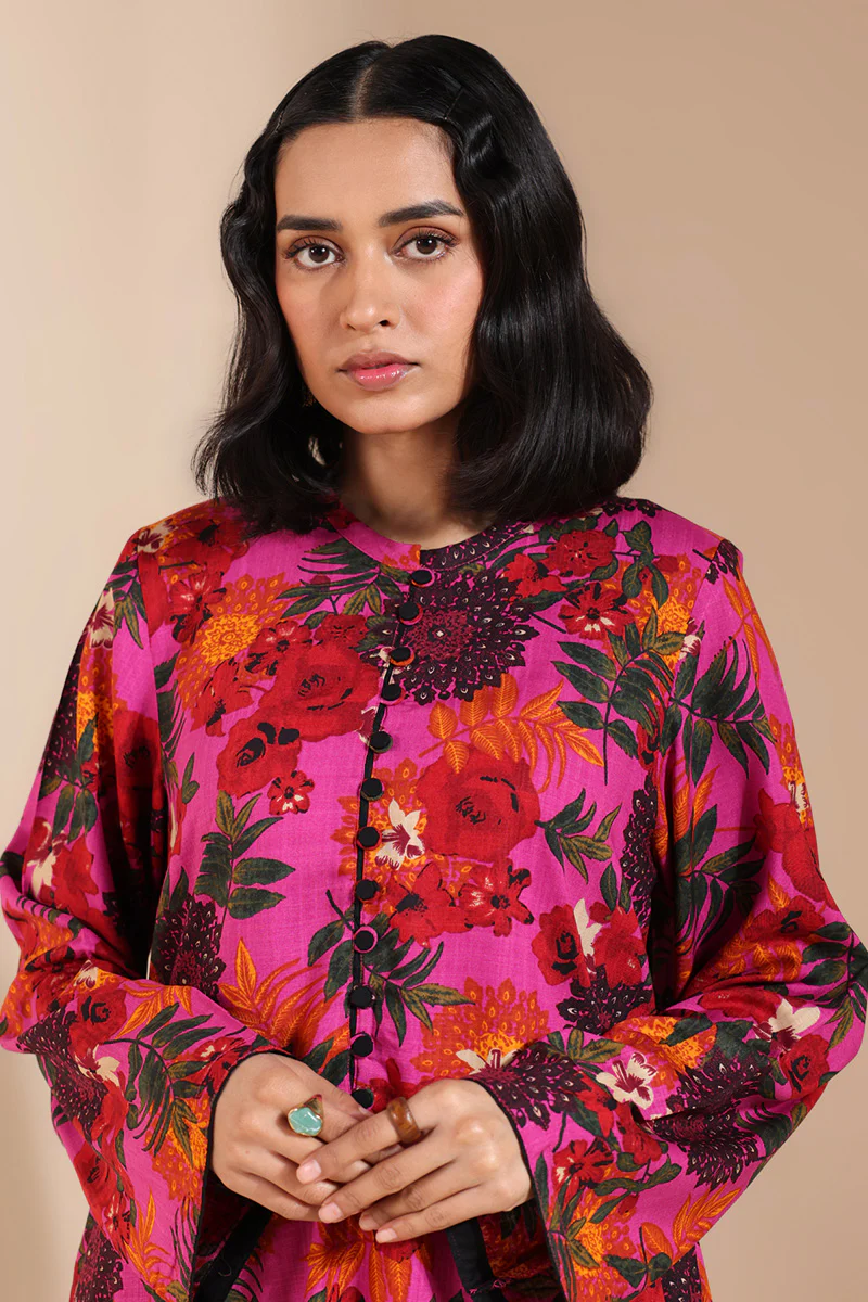 Vibrant Roses Printed Set - Image 6