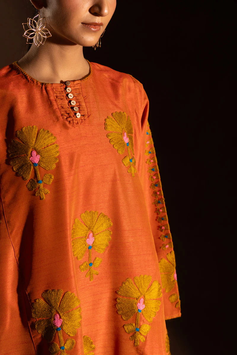 Tajik Folk Flared Set - Image 2