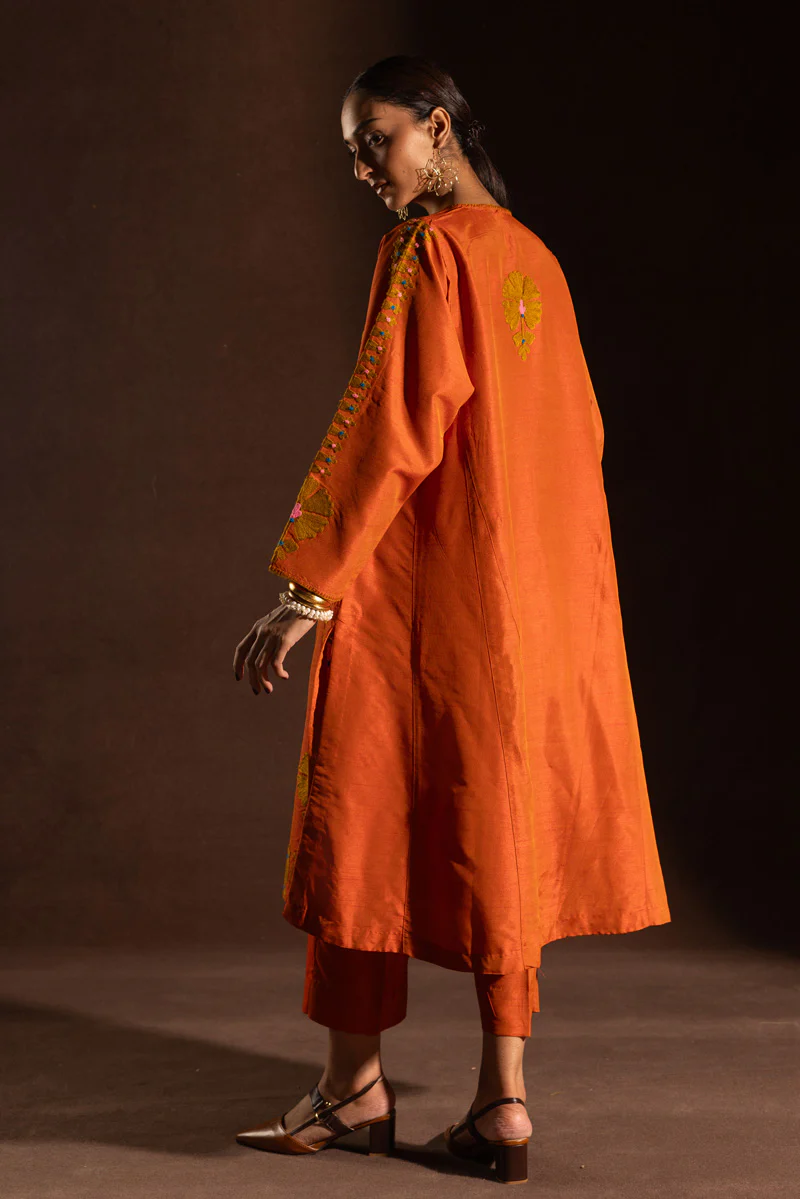 Tajik Folk Flared Set - Image 5