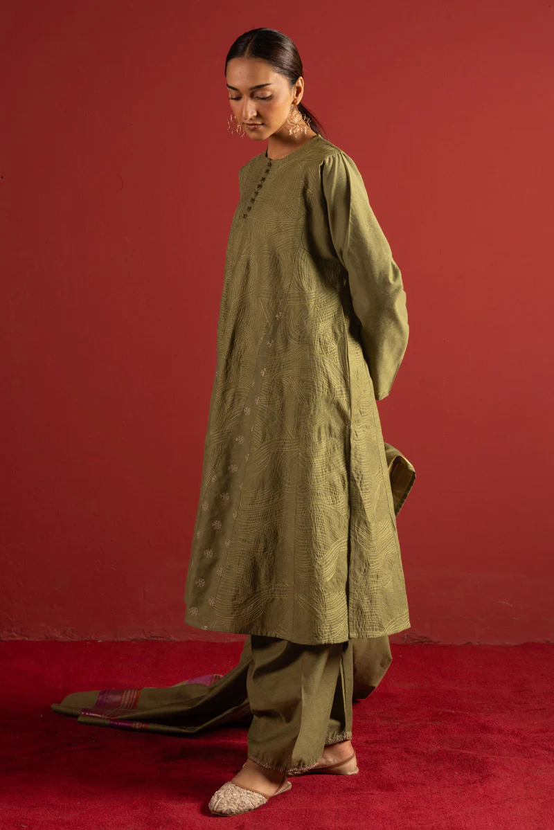 Weave Story 3-Piece Embroidered Set - Image 11