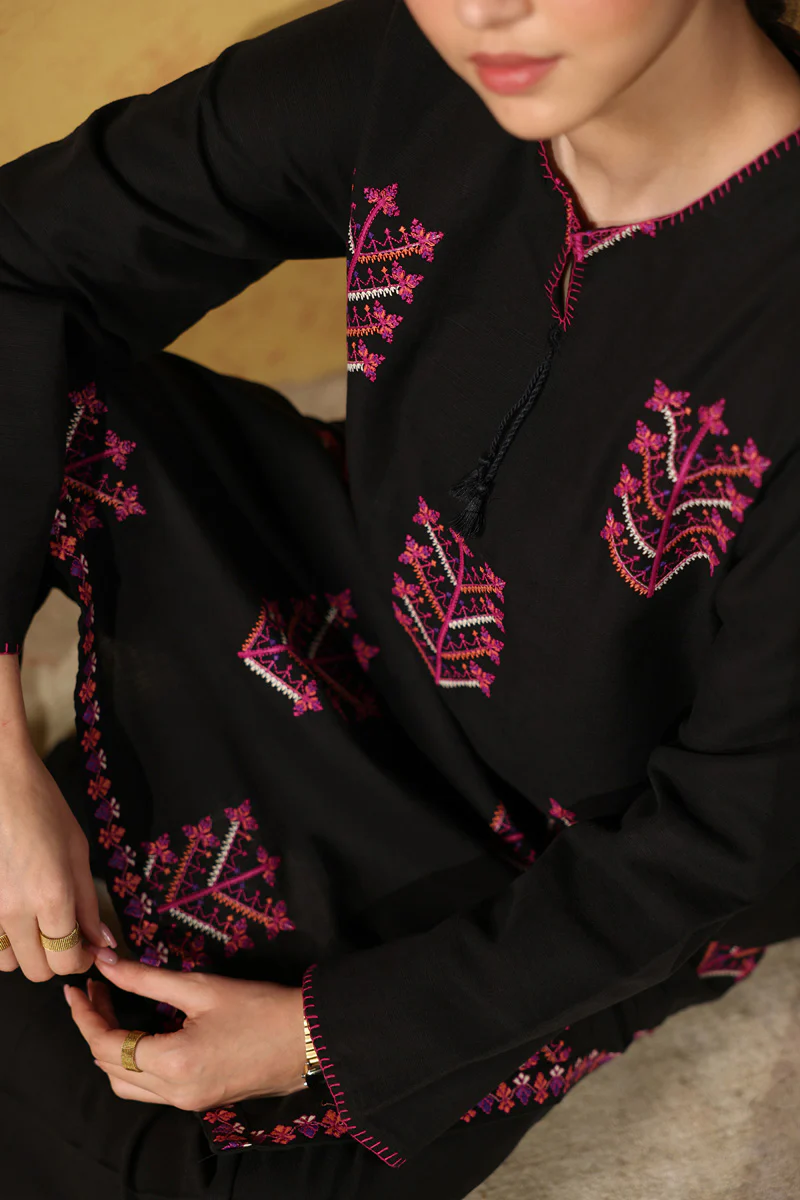 Damask Tasseled Set - Image 7
