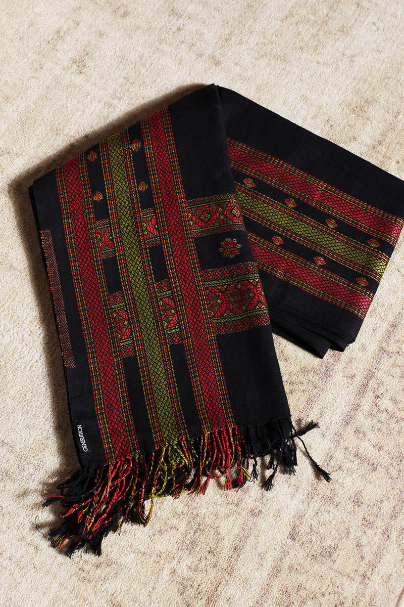 Tribal Stitch Jacquard Shawl - Image 4