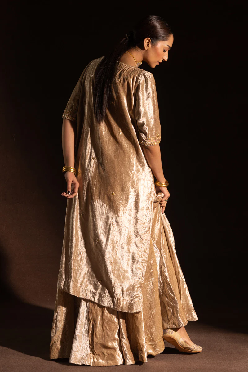 Zouq-e-Bahaar Gharara Set - Image 10