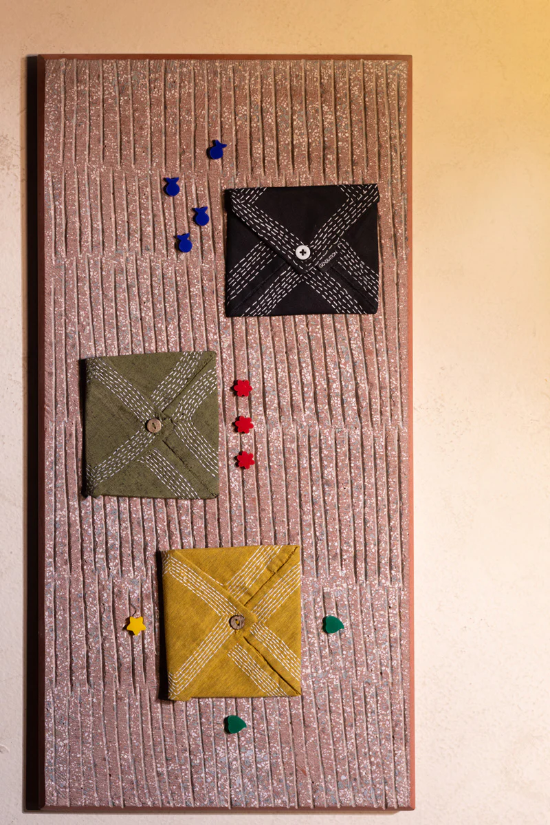 Fabric Hug Envelop - Image 2