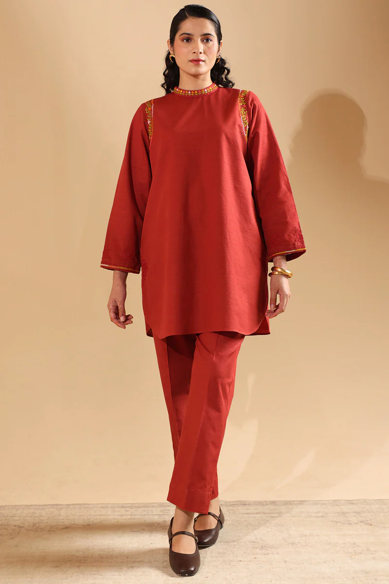 Hand-Crafted Tapestry Co-Ord Set - Image 2