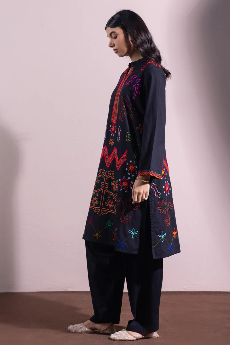 Hand-Embroidered N K R Style Set - Image 11