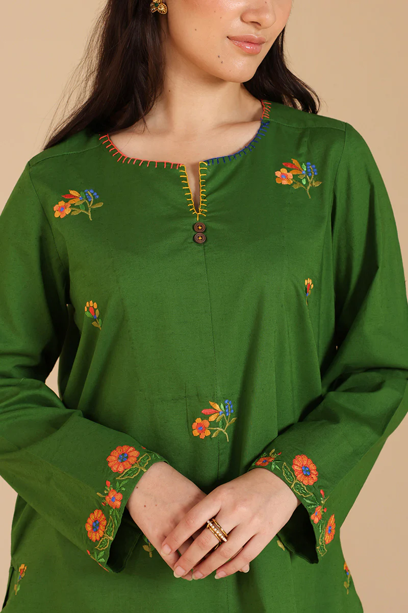 Laari Adda Threaded Set - Image 10